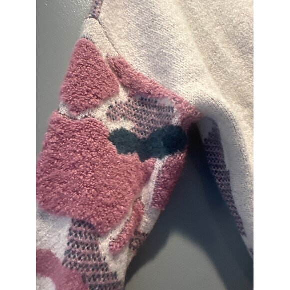 Bluivy Floral Crew Neck Sweater - Pink and Green - Picture 9 of 10